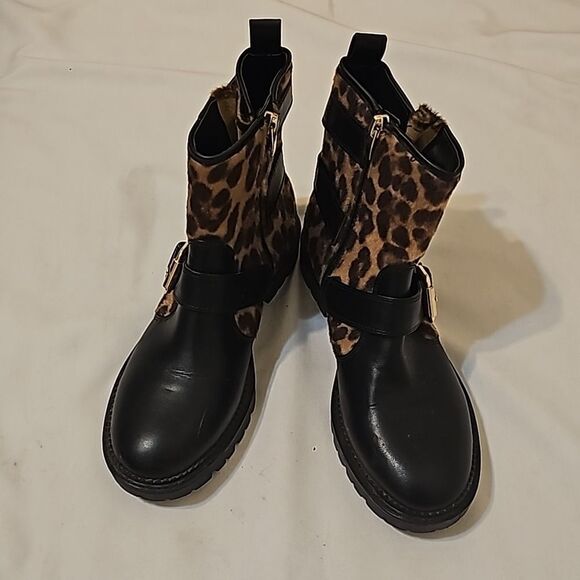 NINE WEST Arria Women's Leopard Fur Biker Boots size 7 - Picture 3 of 10